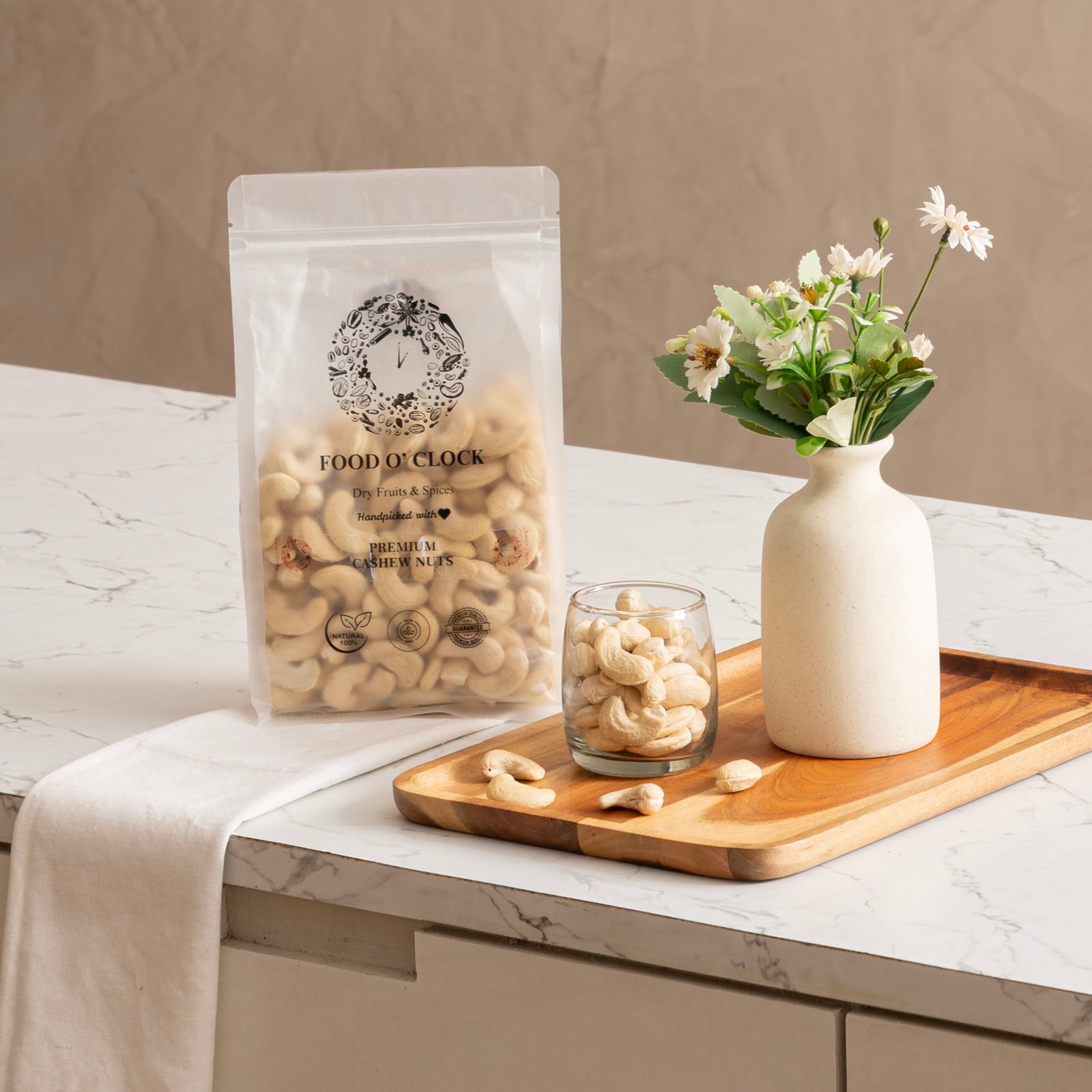 Premium Whole Cashew Nuts – W320 Grade